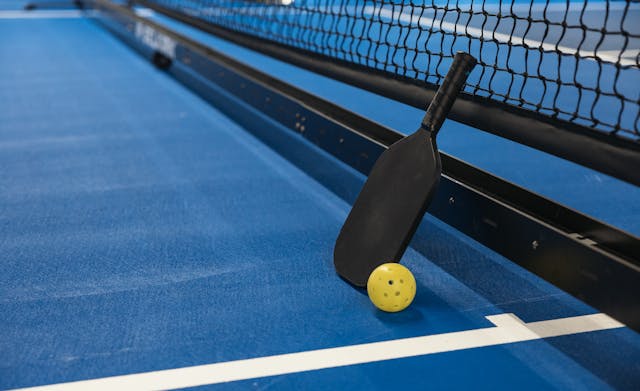 Comment calculer l’espace pour un terrain de pickleball&nbsp;optimal